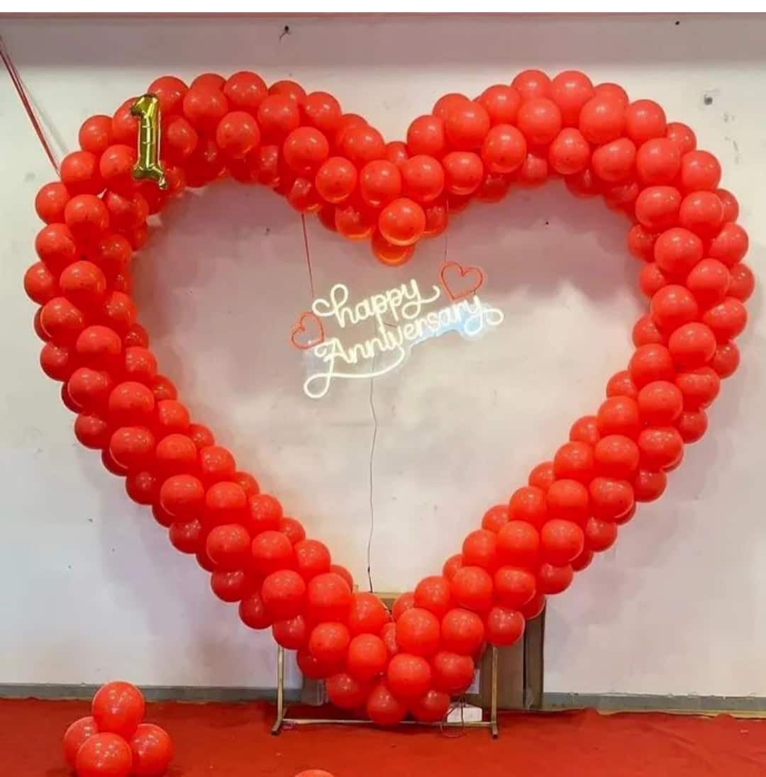 Heart Balloon Room