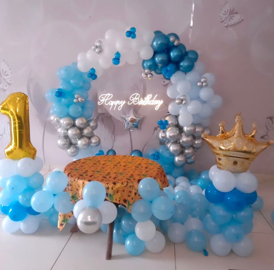 Welcome baby home decoration with balloons and name lettering in Patna